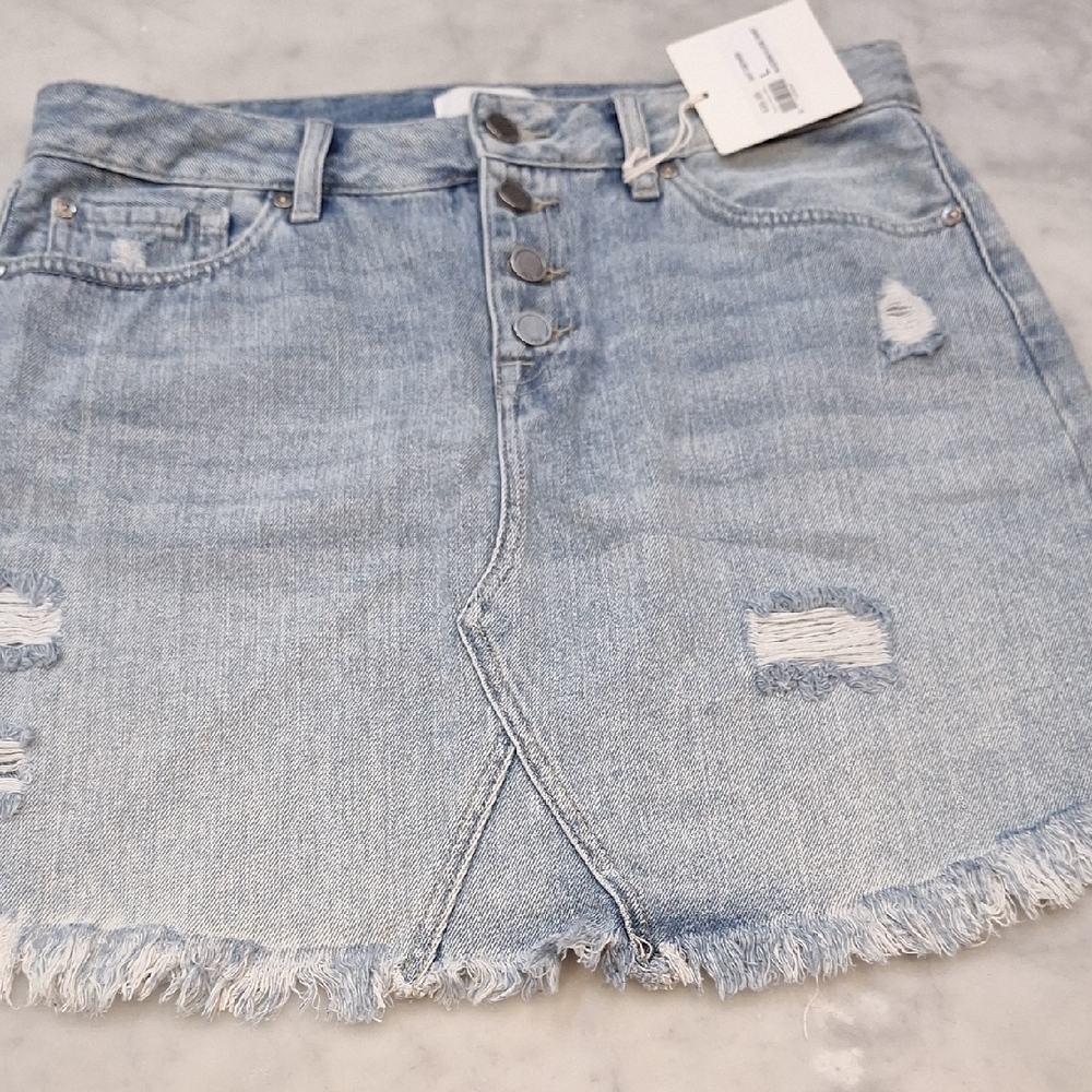 New JBD Button Fky Just Black Distressed Light Wash Denim Skirt 80s Vibes Frayed